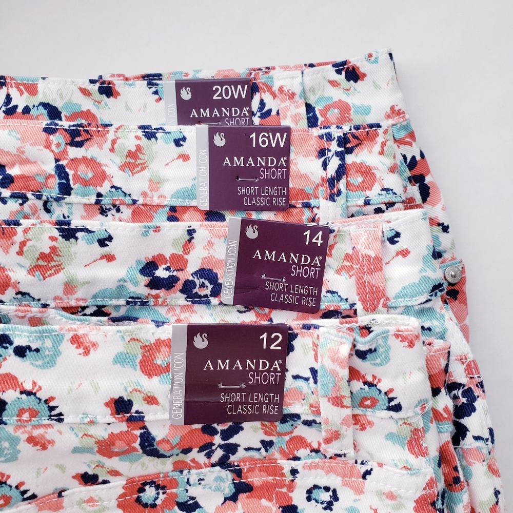 💥SOLD💥 Gloria Vanderbilt Amanda Floral Short - Picture 7 of 7